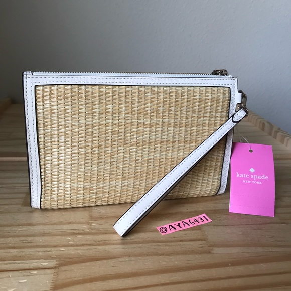 Kate spade wallet/wristlet🎈🎈 - Picture 2 of 9